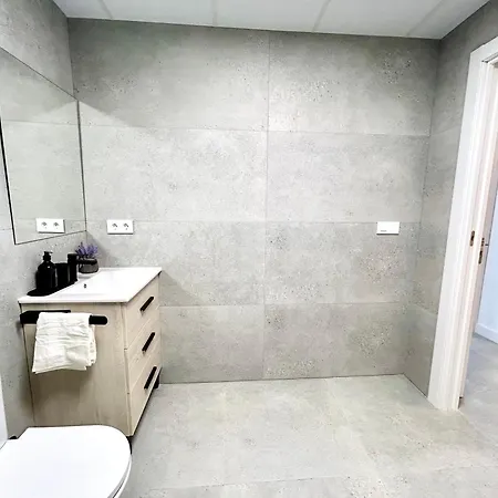Strategic - Unlock Valencia's Best Kept Secret Apartment