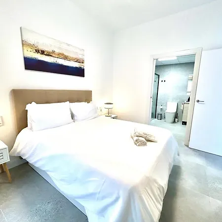 Strategic - Unlock Valencia's Best Kept Secret Apartment