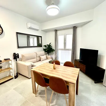 Strategic - Unlock Valencia's Best Kept Secret Apartment