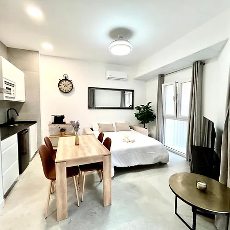 Strategic - Unlock Valencia's Best Kept Secret Apartment *