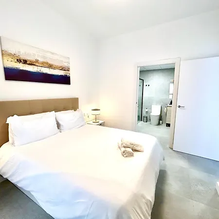 Strategic - Unlock Valencia's Best Kept Secret Apartment *
